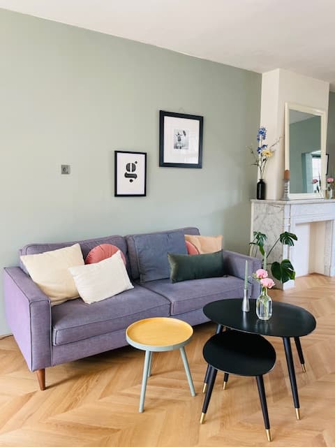 Popular Airbnb listing: Double floor apt with roof terrace in trendy area in Willibrordusbuurt