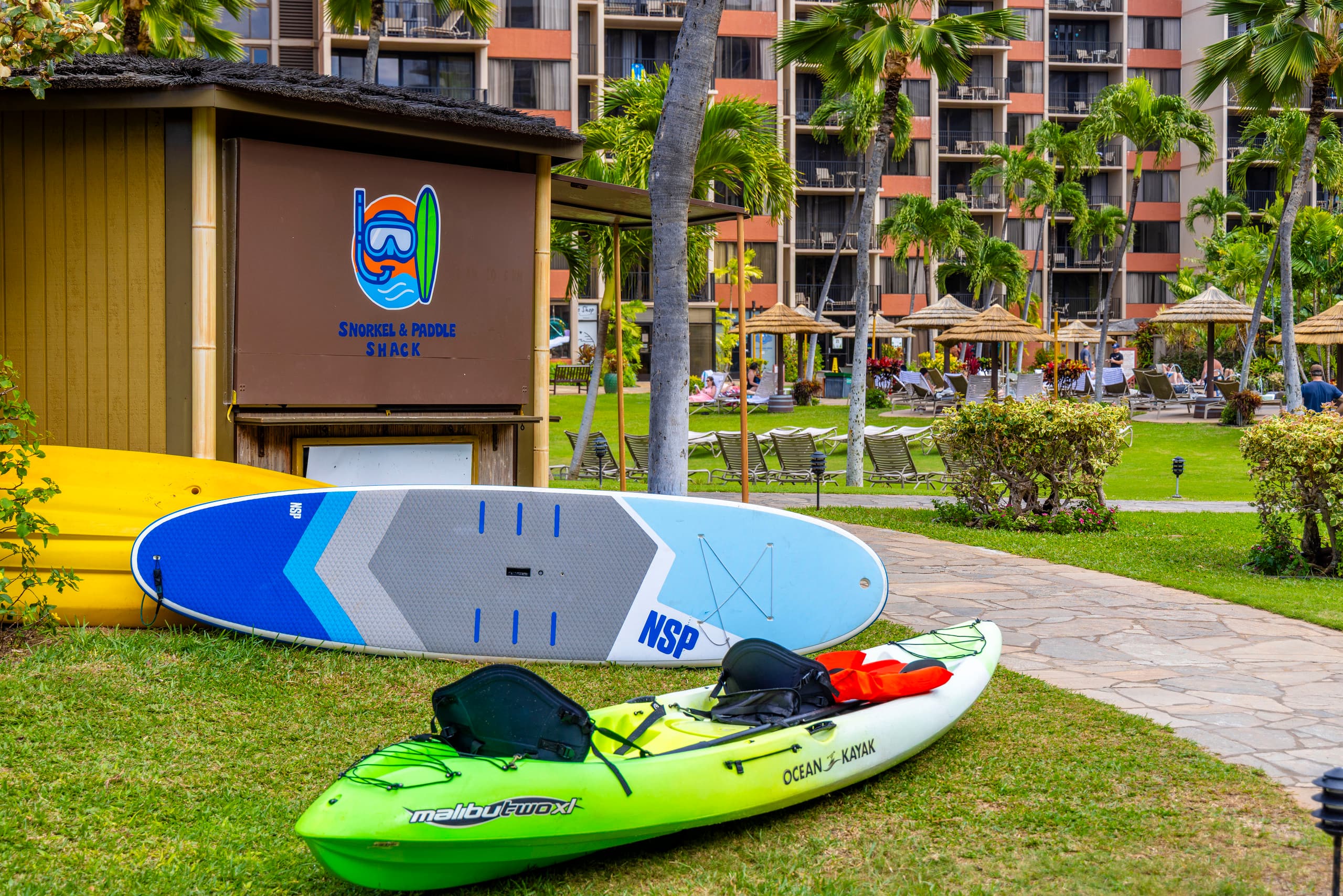 Condo in Lahaina · ★4.98 · 1 bedroom · 2 beds · 1 private bath - Image 28