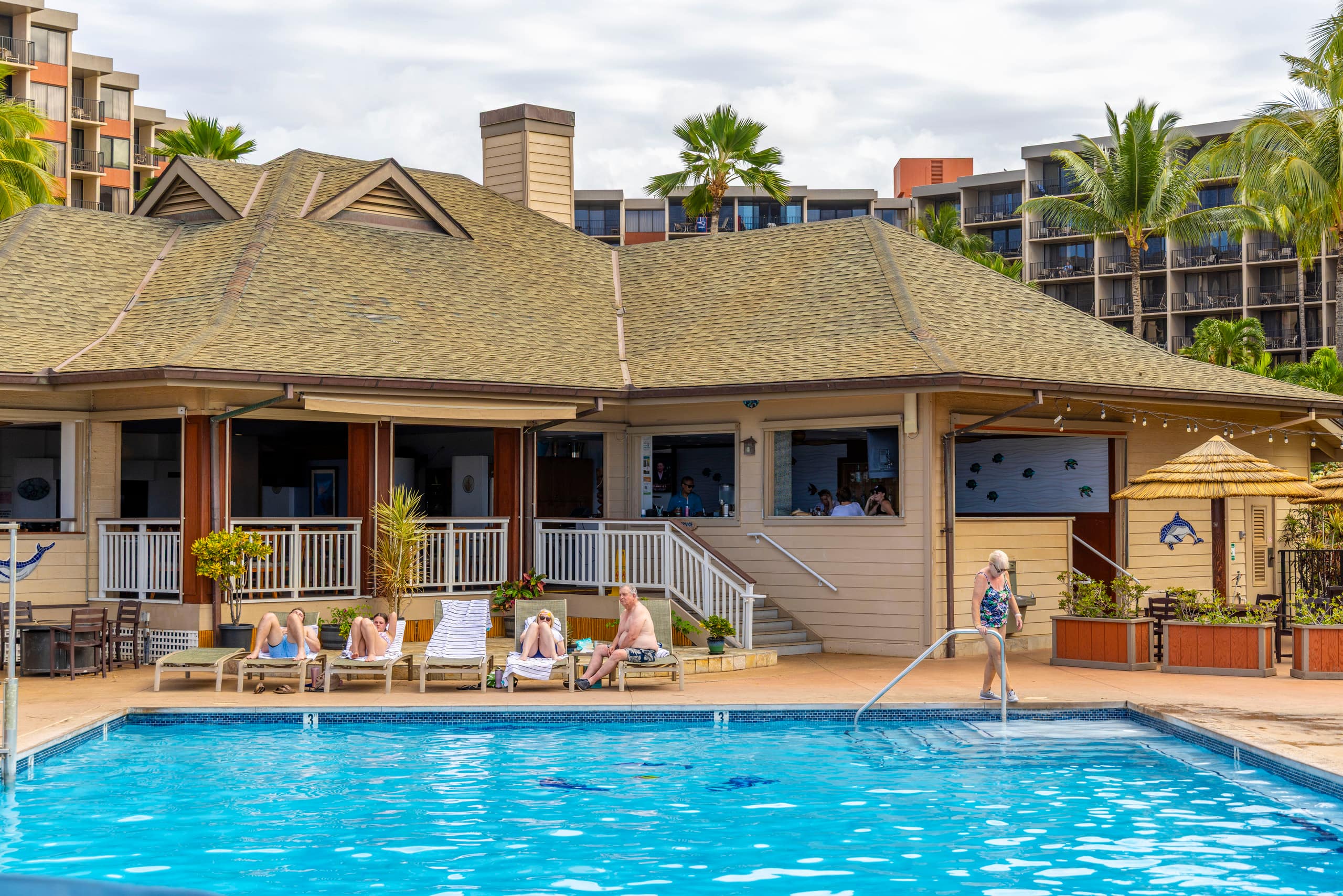 Condo in Lahaina · ★4.98 · 1 bedroom · 2 beds · 1 private bath - Image 23
