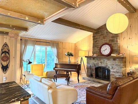 Cottage on Lake Simcoe  Amazing lake Views