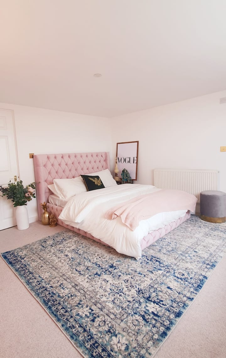 Ensuite luxury = zero queuing for the shower