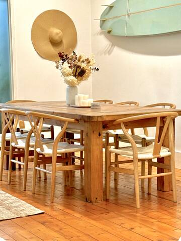 Stunning Beach House 300m to the Sand gallery image 3