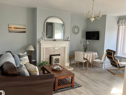 Top Airbnb: Blue View Fantastic sea views,Parking permits inc in Exmouth
