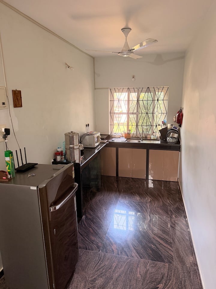 Full kitchen image 1