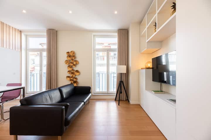 L'Appartement DEUXIEME CLASSE - タヒタヒ 2BR Duplex in Baixa-Chiado | AC & Elevator - Apartments for Rent