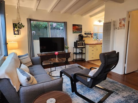 Popular Airbnb listing: Pet-Friendly Home w/Ocean Views Near Sunset Cliffs in San Diego