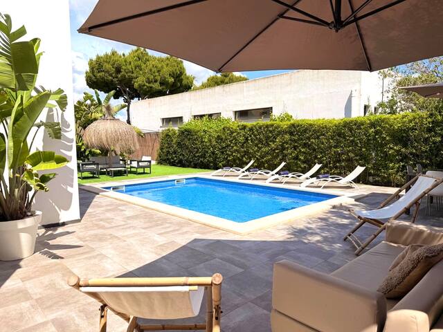 Villa Alegria, con piscina ,cerca de la playa. gallery image 2