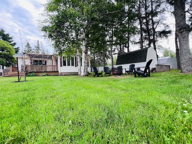 Charming and quiet 3 bdrm cottage – Parlee Beach