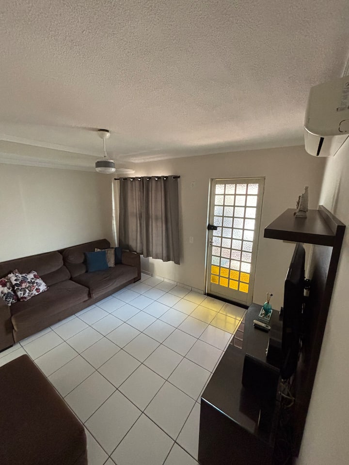 Casa Em Condomínio E óTima Localização - Hortolândia