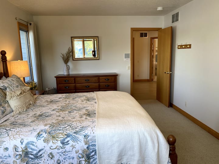 Queen bedroom on the 2nd floor.  