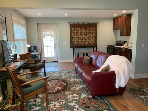 Peaceful Finger Lakes Studio