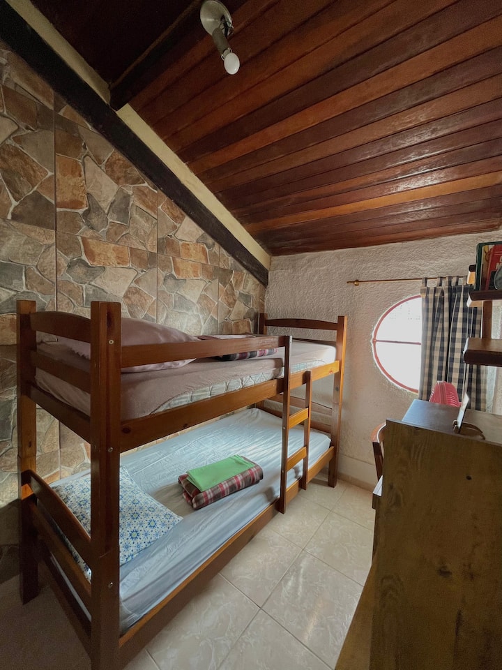 Dhomë gjumi 2