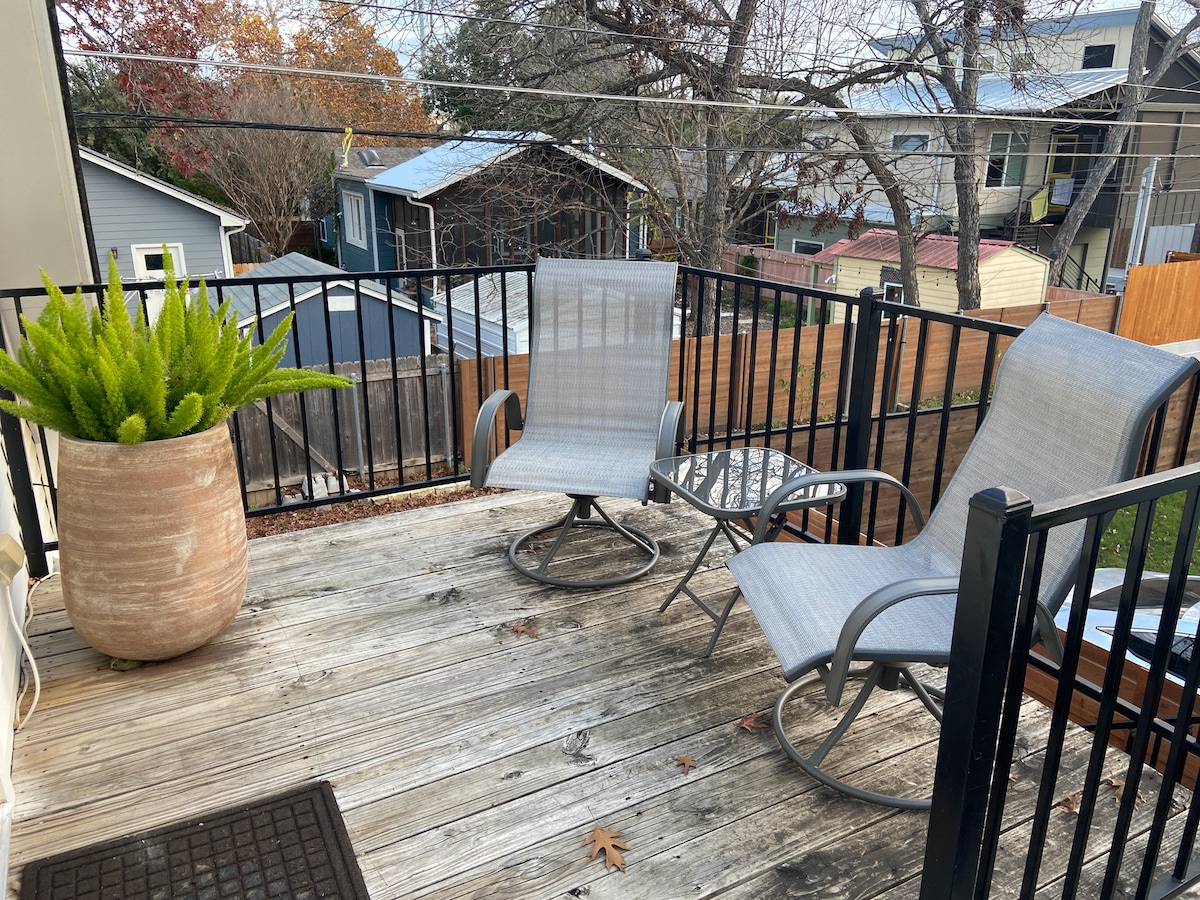 Central Austin Guesthouse