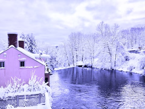 1850 Waterfall Mill-Loft Style Chic