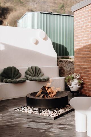 Flagstaff Estate — Luxury Hobart Retreat, Pool+Spa gallery image 3