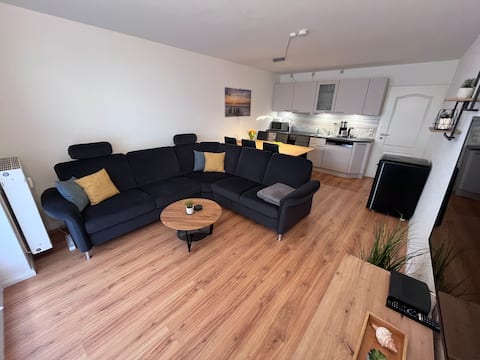 Leistungsstarkes Airbnb: Family and sea in Sellin
