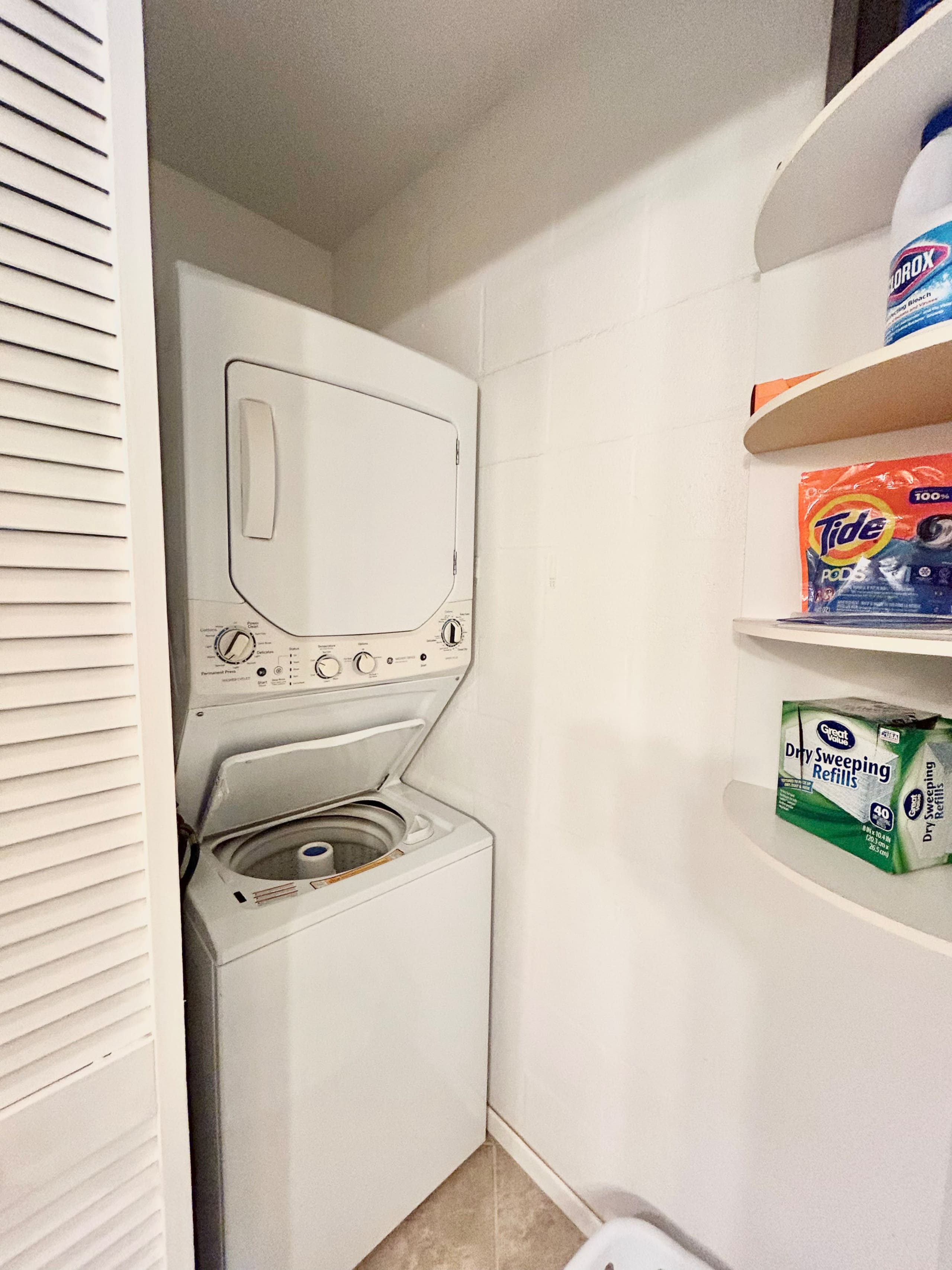 Condo in Kailua-Kona · ★4.91 · Studio · 1 bed · 1 bath - Image 18