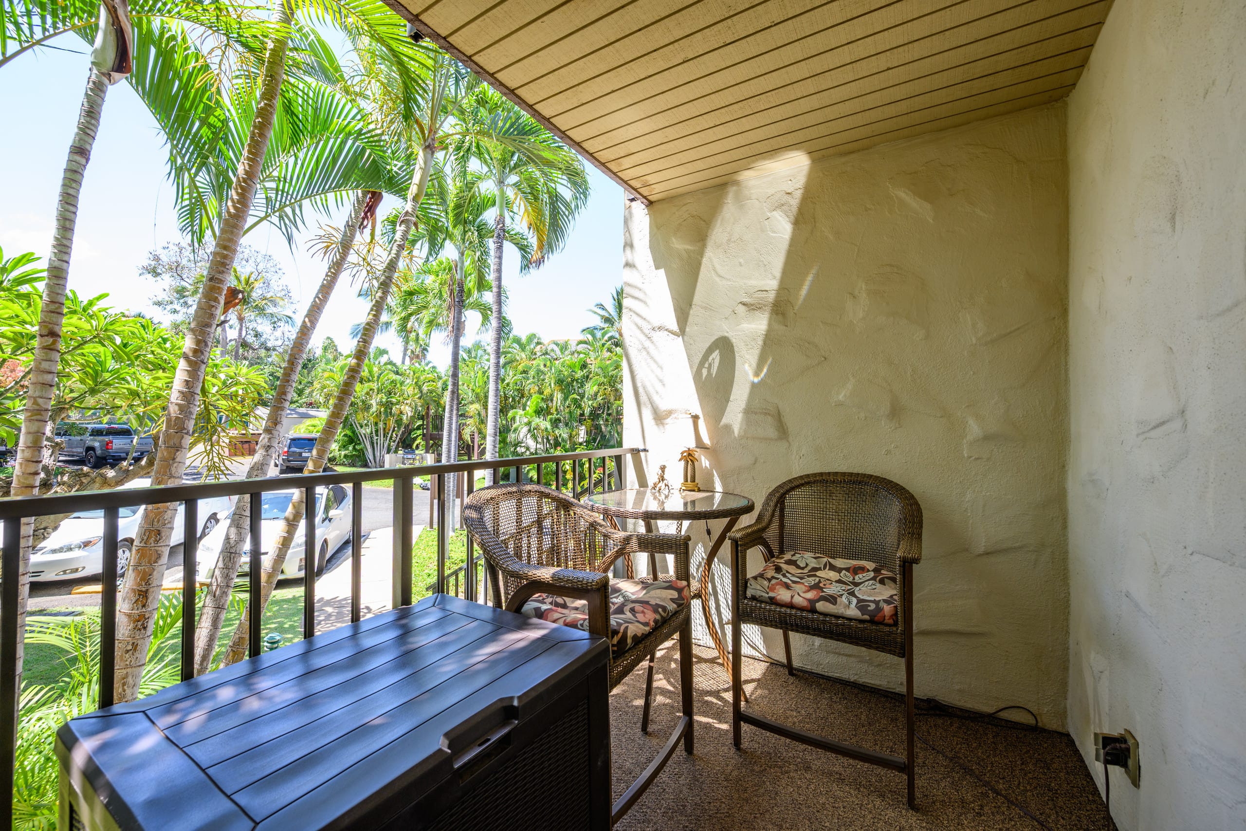 Condo in Kihei · ★4.92 · 1 bedroom · 2 beds · 2 baths - Image 16