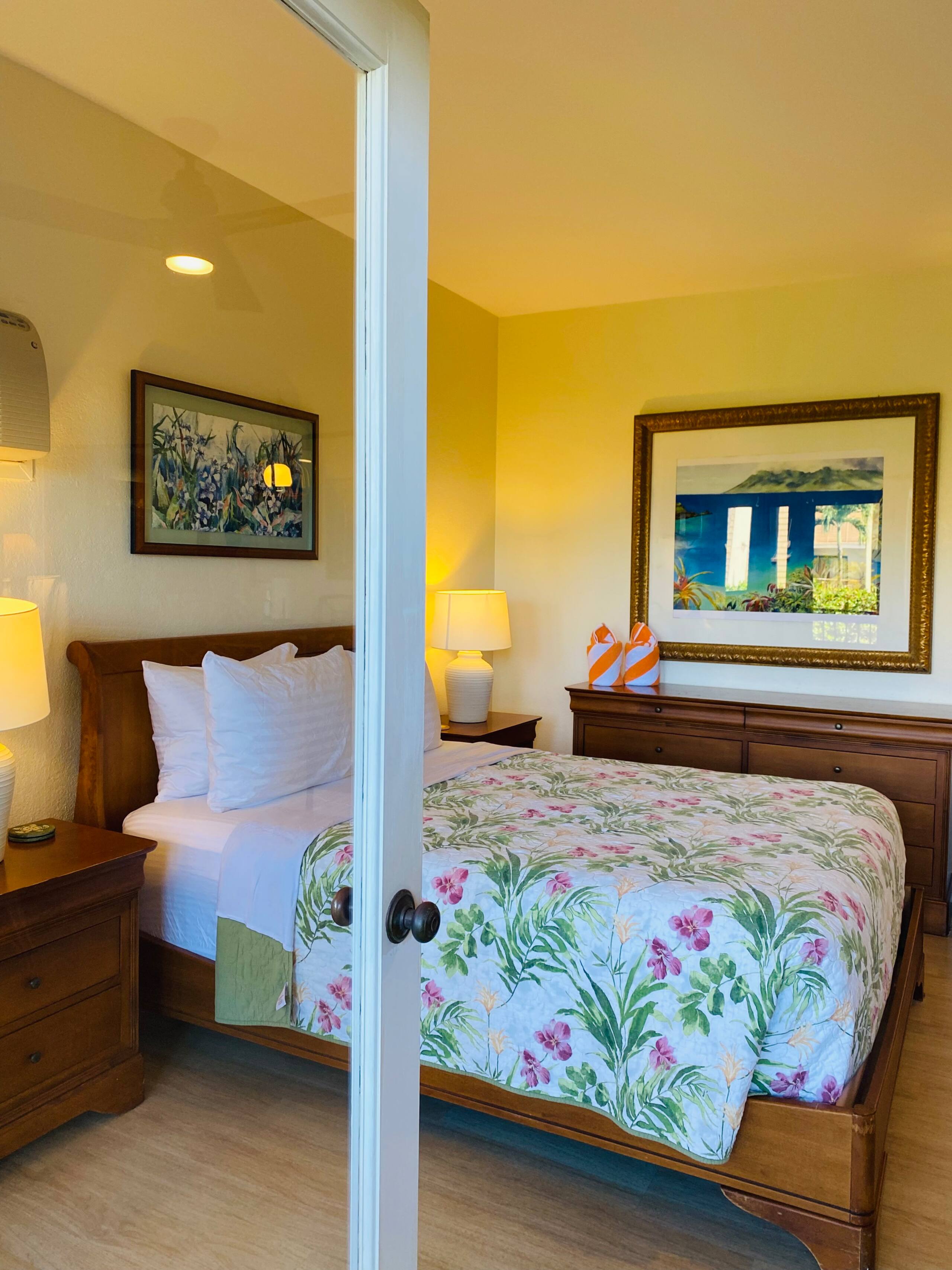 Condo in Kihei · ★4.92 · 1 bedroom · 2 beds · 2 baths - Image 9