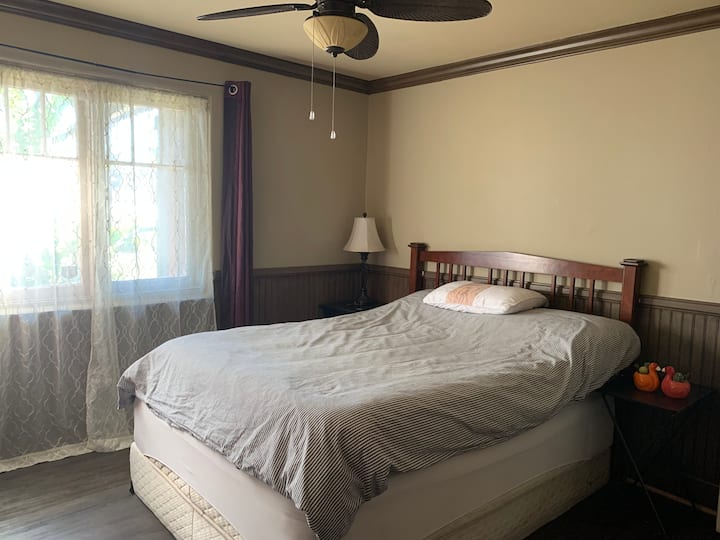 Poolview Room - Loma Linda, CA