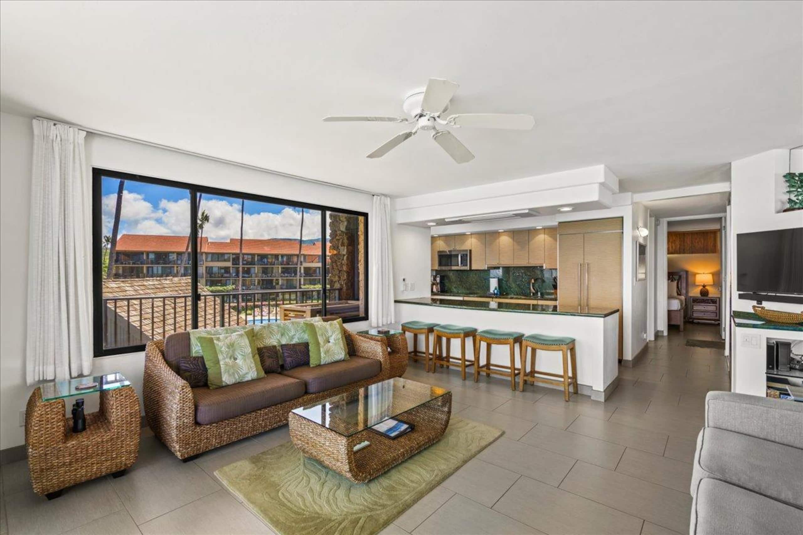 Condo in Lahaina · ★4.93 · 1 bedroom · 2 beds · 1 private bath - Image 46