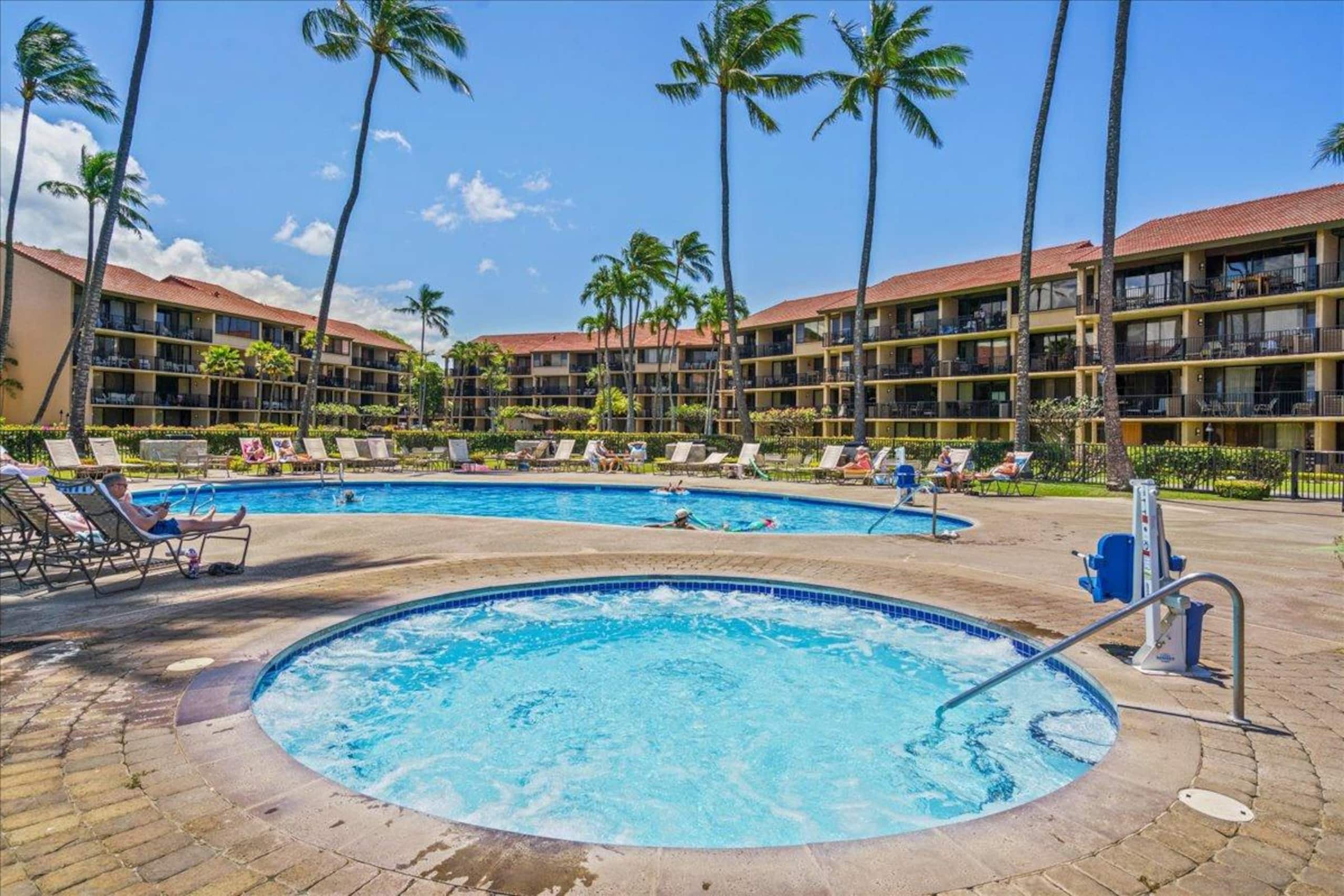 Condo in Lahaina · ★4.93 · 1 bedroom · 2 beds · 1 private bath - Image 54