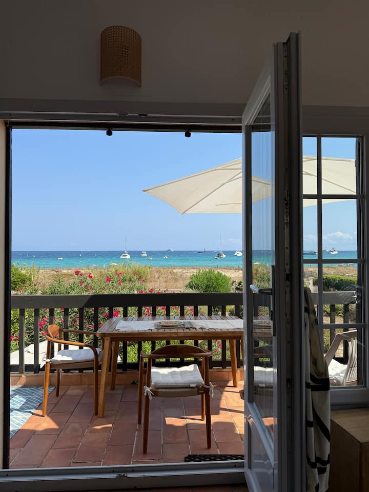 Saint-tropez, Unique Apartment On Pampelone Beach. - Ramatuelle