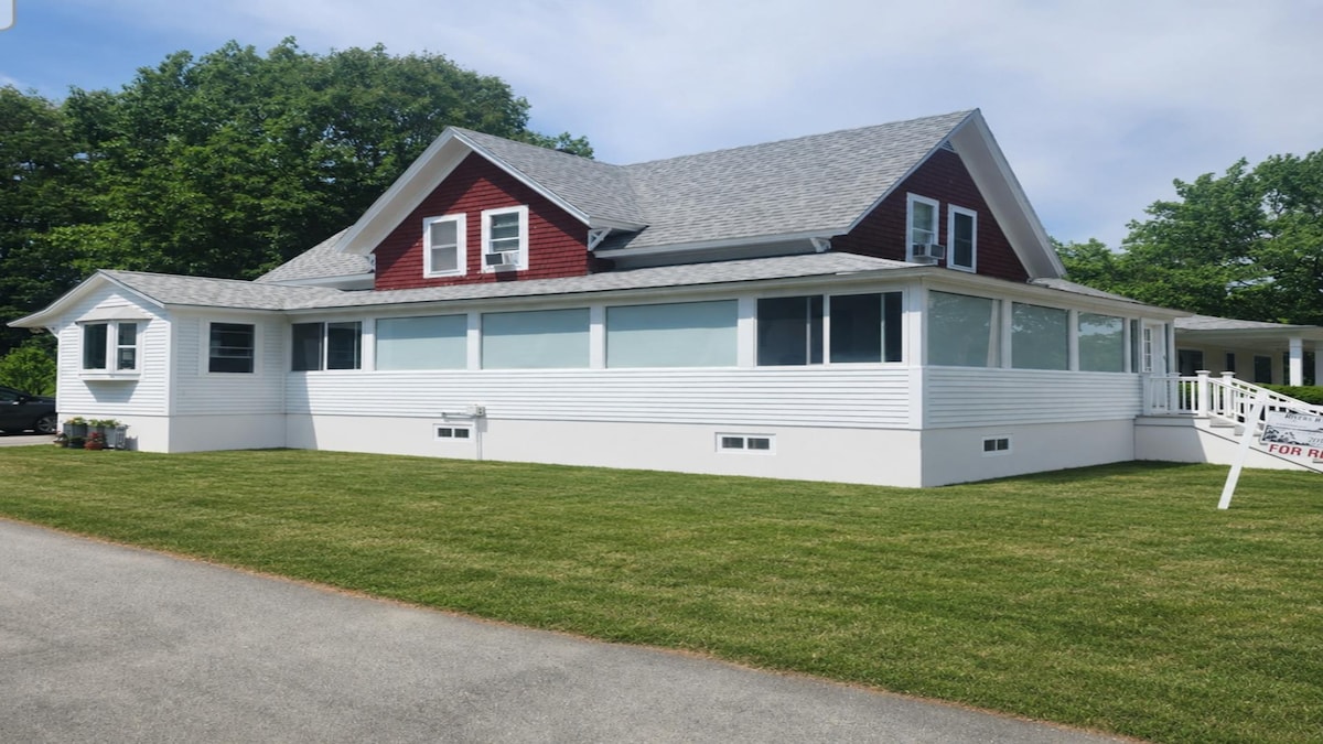 Main Street Cottage — photo 2