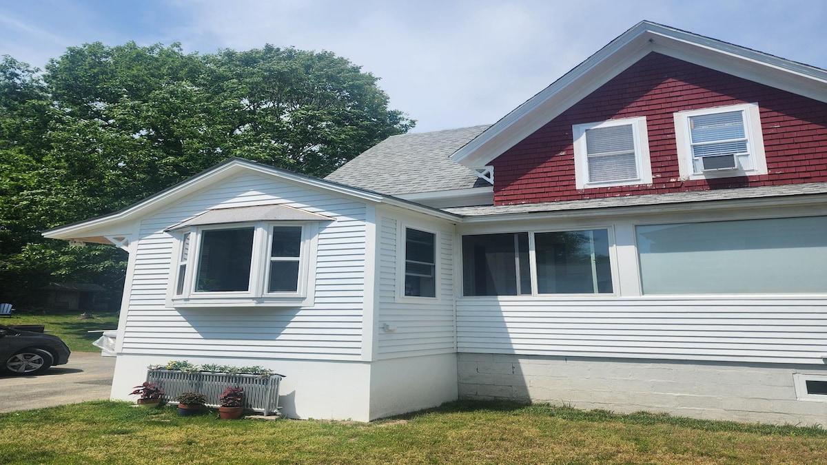 Main Street Cottage — photo 30