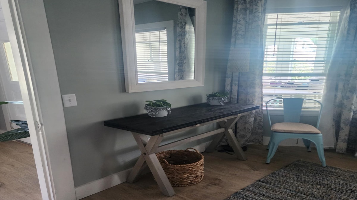 Main Street Cottage — photo 21