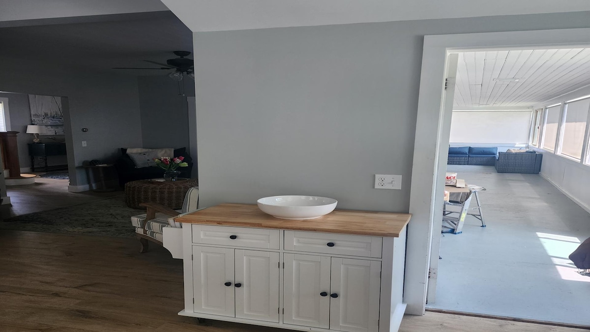 Main Street Cottage — photo 29
