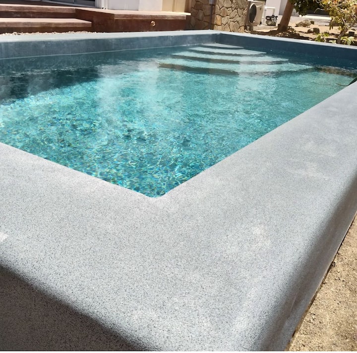 Discounted Rates! 3 Day Min. Available! NEW POOL! Houses for Rent in