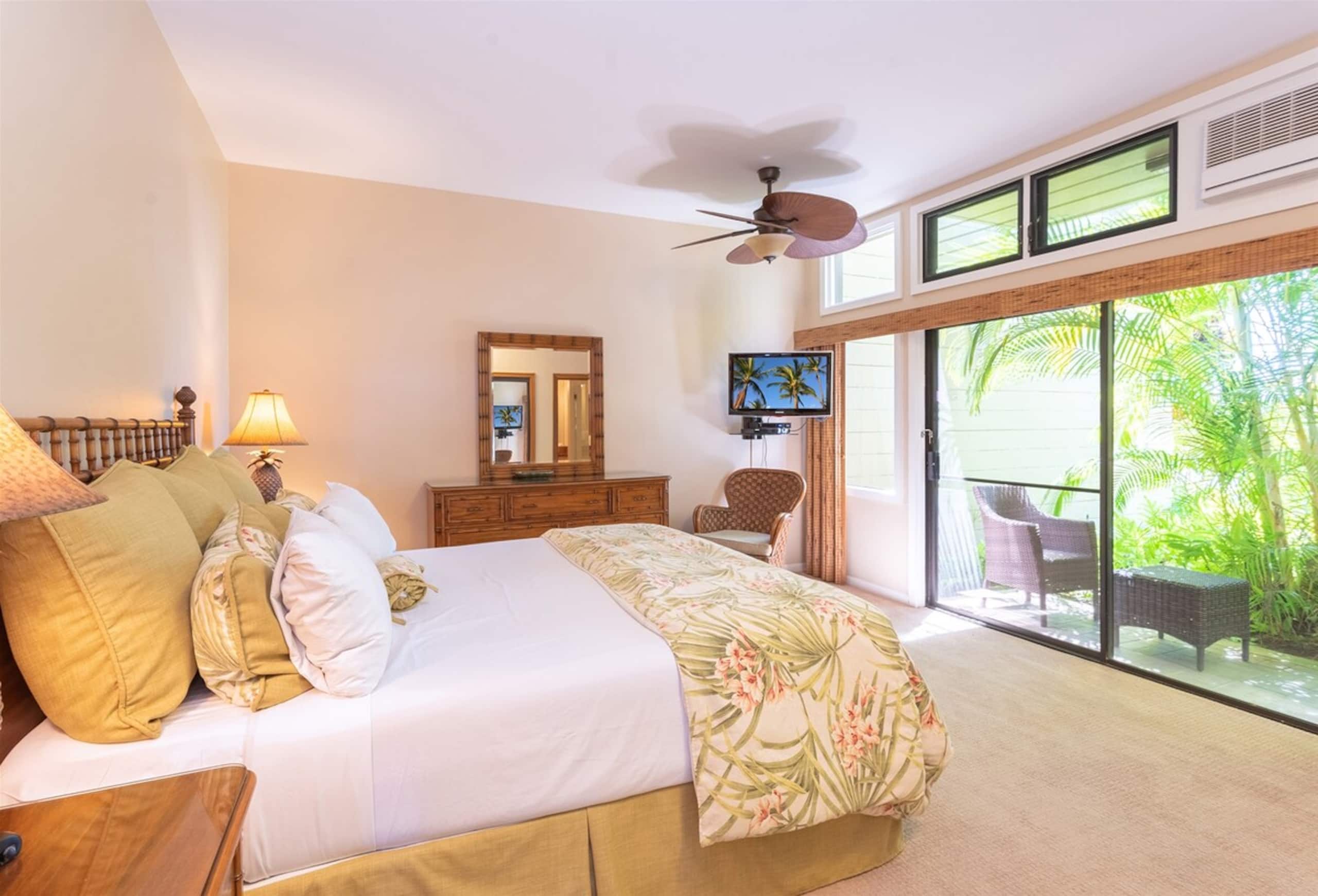 Villa in Lahaina · ★4.9 · 1 bedroom · 2 beds · 2 baths - Image 5