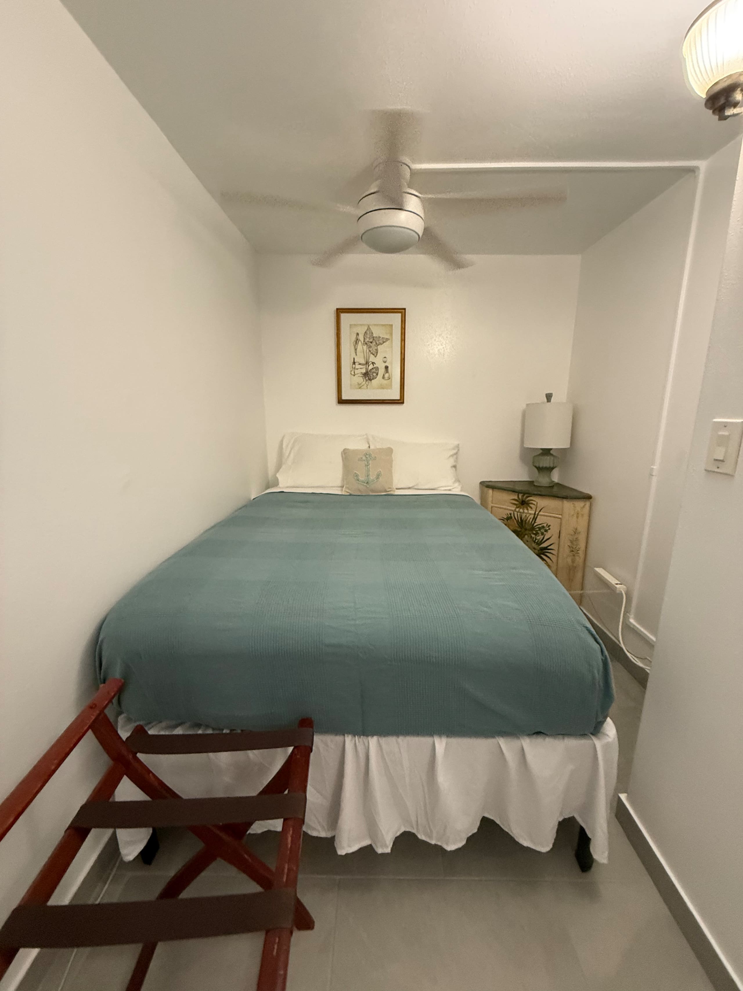 Condo in Hauula · ★4.82 · 1 bedroom · 2 beds · 1 private bath - Image 8