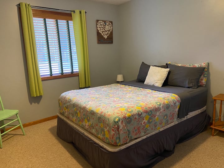 غرفة النوم 2