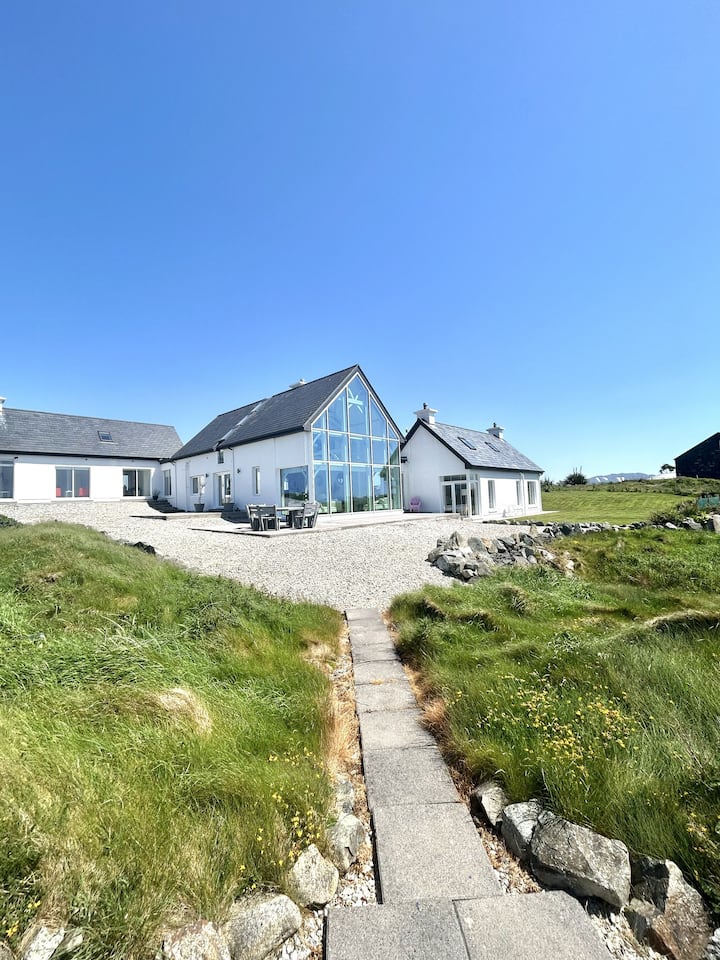 Doleen Quay House - Clifden