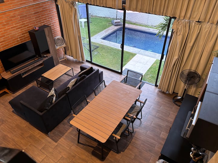 Loft-style house with its own pool