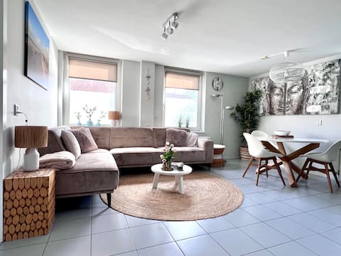 Top performing Airbnb: Modern Apartment close to beach & dune (no1) in Egmond Aan Zee