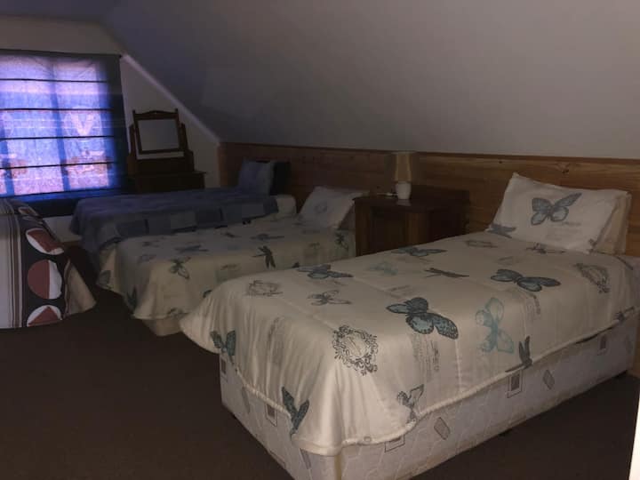 Dhomë gjumi 5