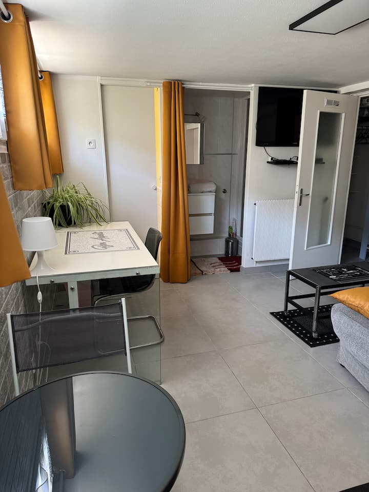 Всекидневна зона