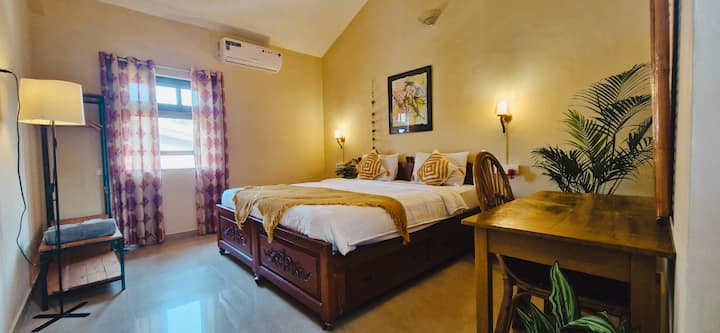 Bedroom 1 image 1