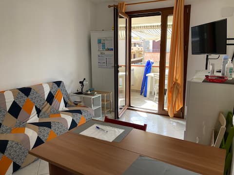 Top performing Airbnb: Apartment Villasimius in Villasimius
