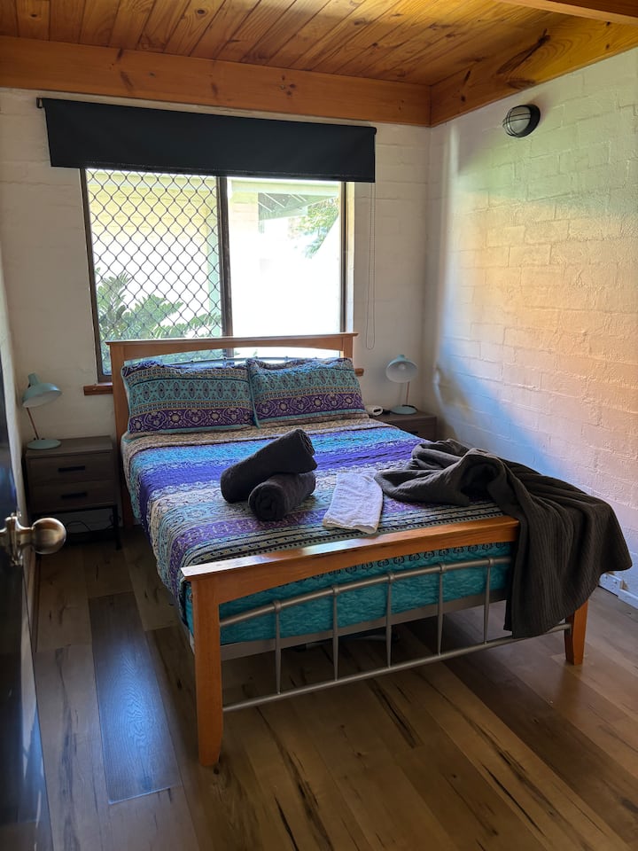 غرفة النوم 2