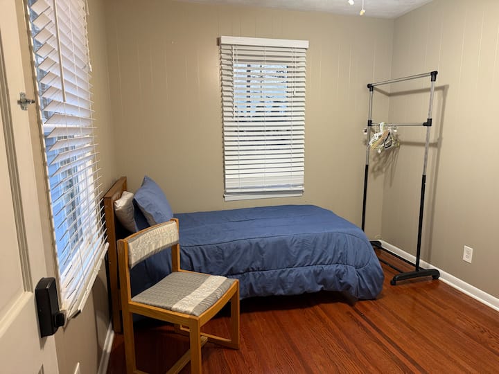 غرفة النوم 2