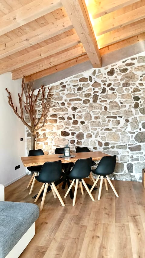 Popular Airbnb listing: Casa al Castagneto in Arco