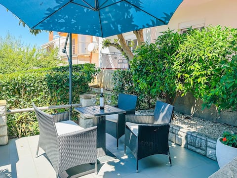 Apartment Mateo 45m2, 50m from sea