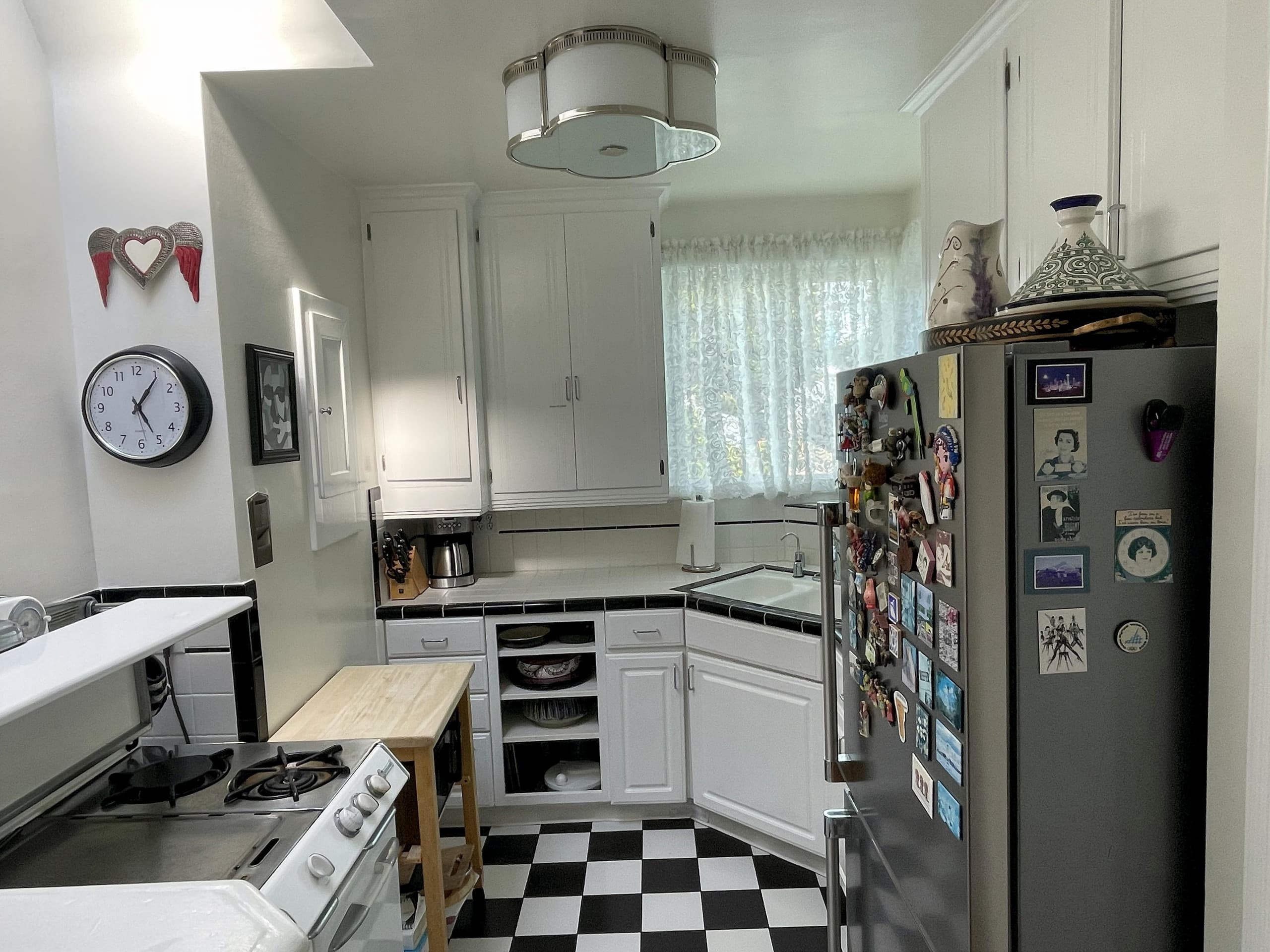 Home in San Francisco · ★4.95 · 2 bedrooms · 2 beds · 1 bath - Image 16