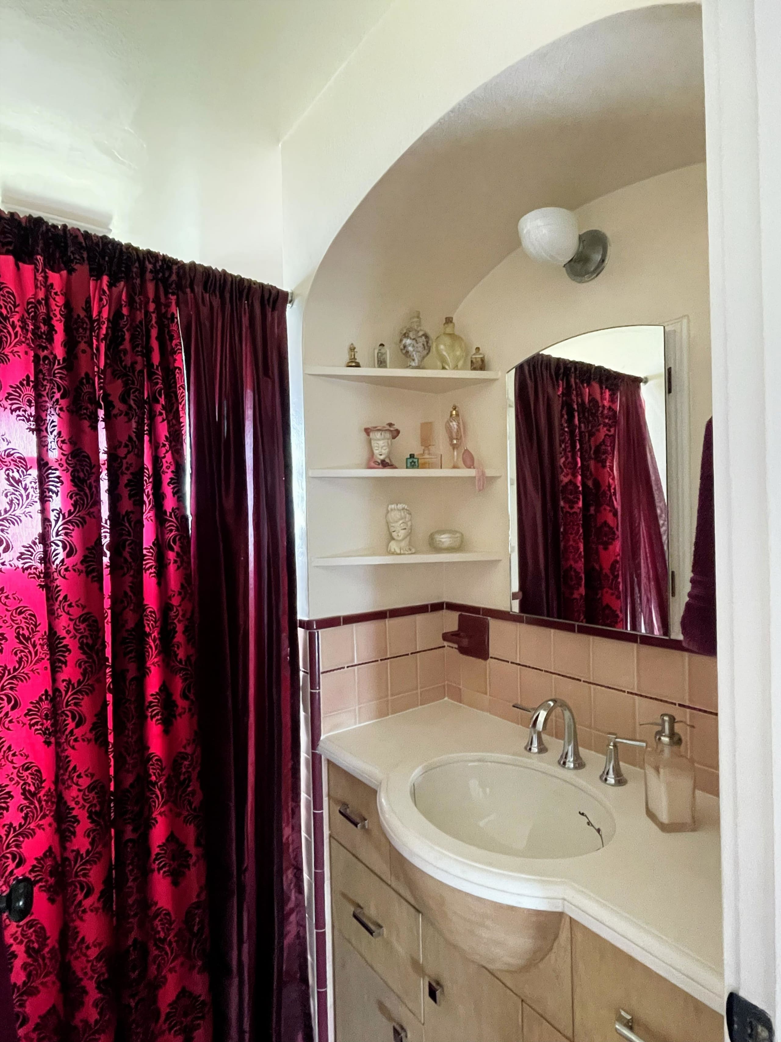 Home in San Francisco · ★4.95 · 2 bedrooms · 2 beds · 1 bath - Image 46