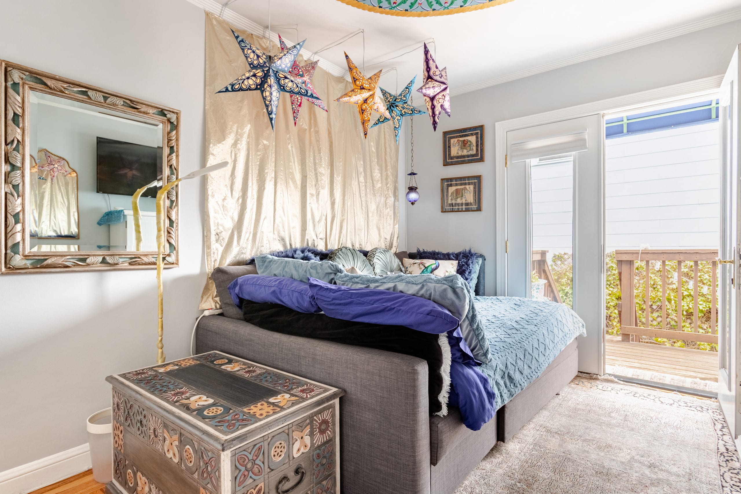 Home in San Francisco · ★4.95 · 2 bedrooms · 2 beds · 1 bath - Image 30