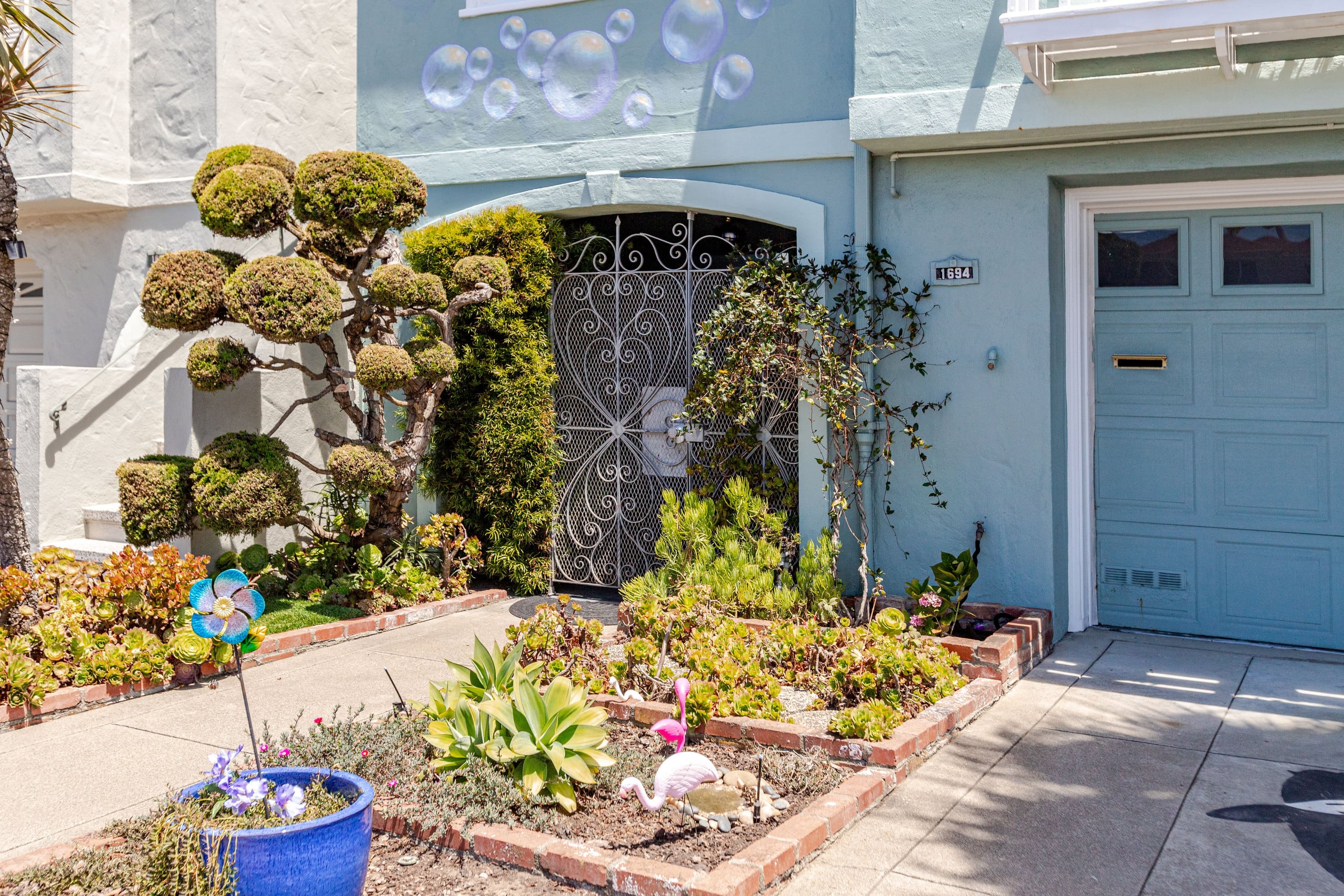 Home in San Francisco · ★4.95 · 2 bedrooms · 2 beds · 1 bath - Image 66